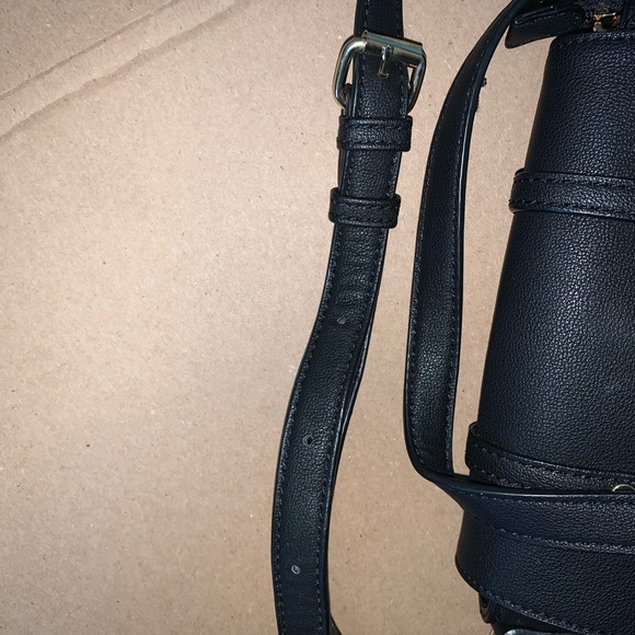 Crossbody Bag - Picture 4 of 4